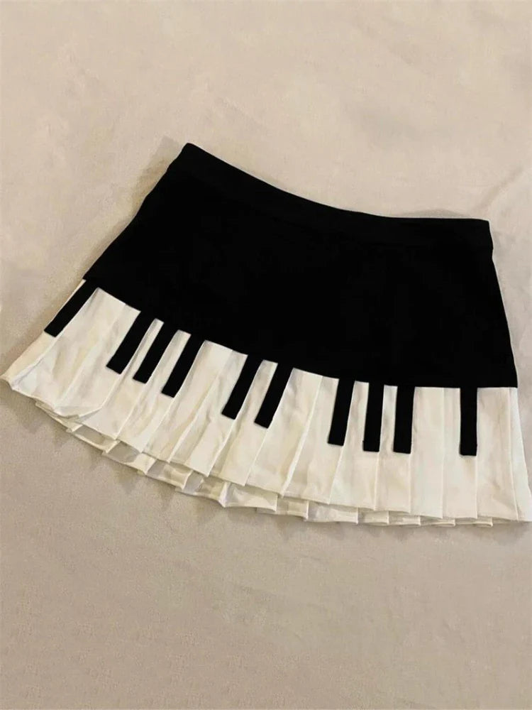 Women's Striped A-Line Mini Skirt – Y2K Harajuku Style