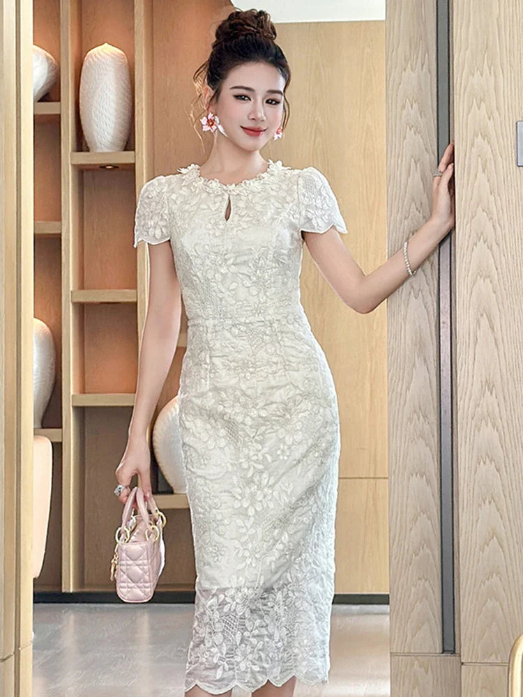 Women's Elegant Floral Embroidery Midi Dress