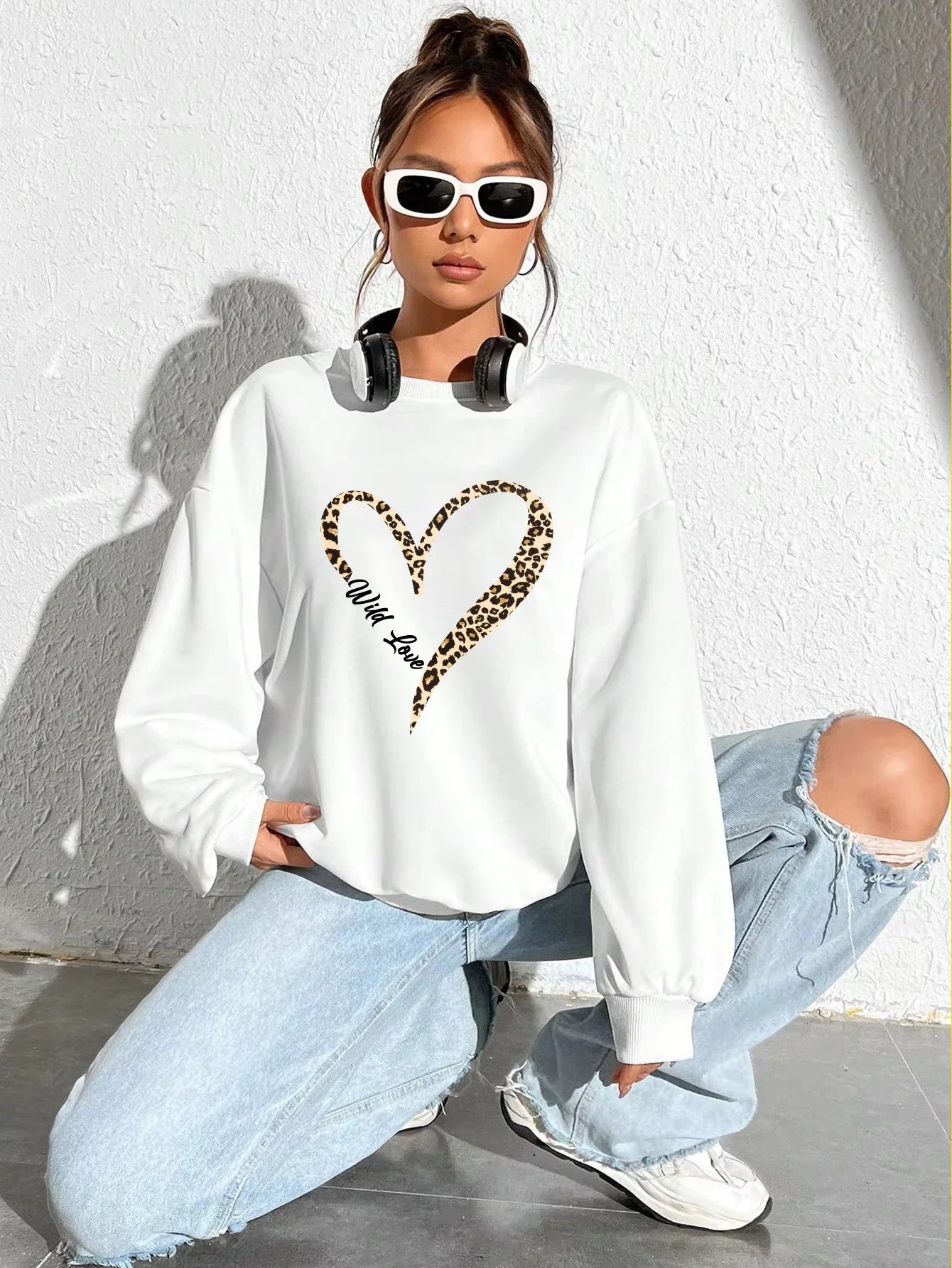 Round Neck Cartoon Print Sweatshirt Long Sleeve Loose Fit with Fur Liner