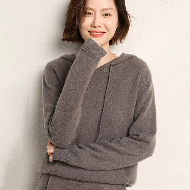 Round Neck Cashmere Hoodie Long Sleeve Slim Fit Pullover with Pocket