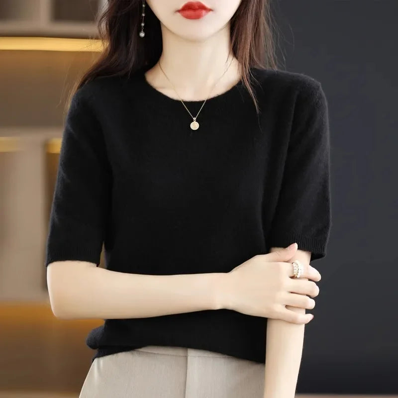 Round Neck Short Sleeve Knit Top Regular Fit Pullover