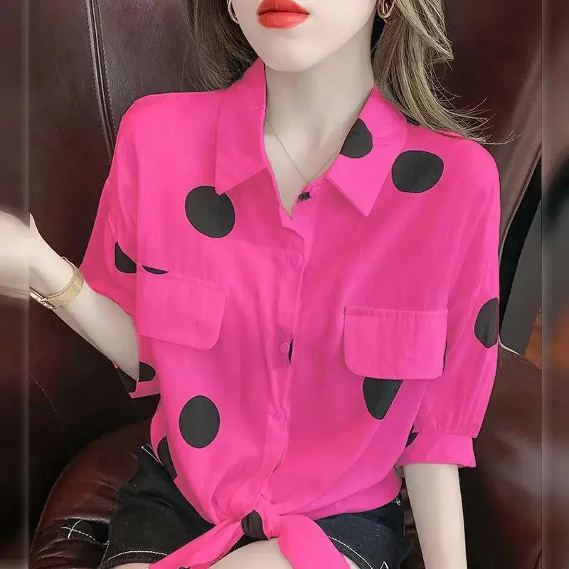 Women's Turn-Down Collar Sleeveless Polka Dot Chiffon Blouse