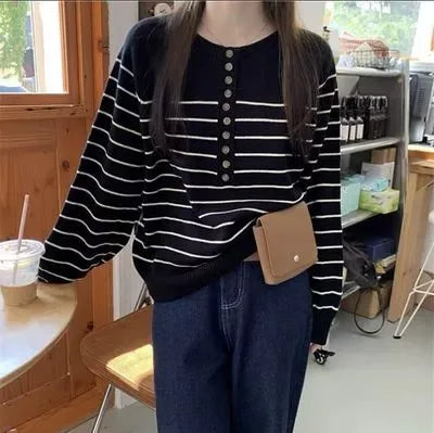 Round Neck Striped Wool Sweater Long Sleeve Loose Fit Pullover