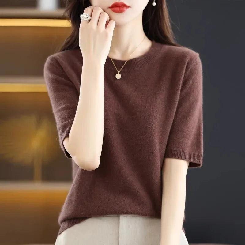 Round Neck Short Sleeve Knit Top Regular Fit Pullover
